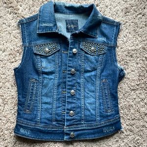 Jessica Simpson Denim vest!